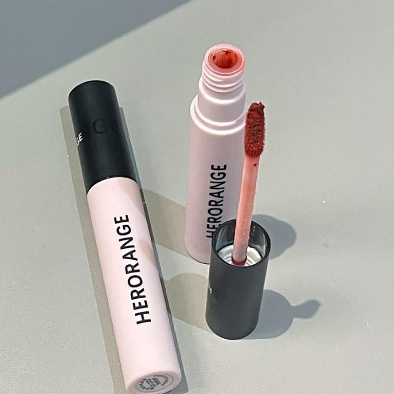 Herorange Mattes Samt-Lipgloss Langanhaltend Nude-Töne Nicht verblassend Wasserfest Schweißfest Leicht Bequem