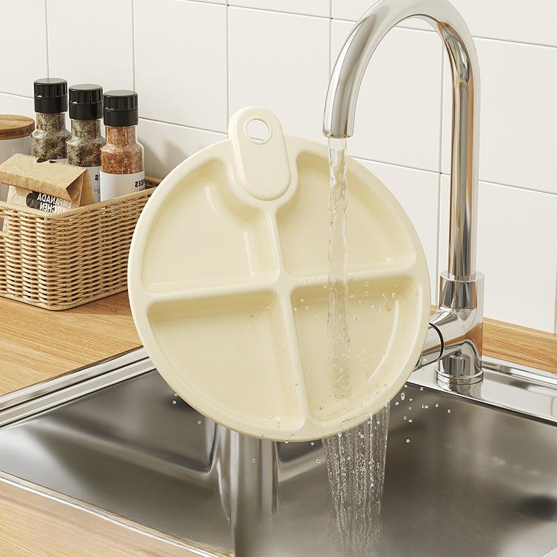 A Round Four-compartment Storage Plate for Scallions Ginger and GarlicA Kitchen Vinegar Dish and A Dish Preparation Plate