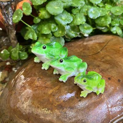 3 Stück Miniatur Froschfiguren Pflanzendekorationen Realistisch Aussehend Wetterfest Entzückende Froschstatuen