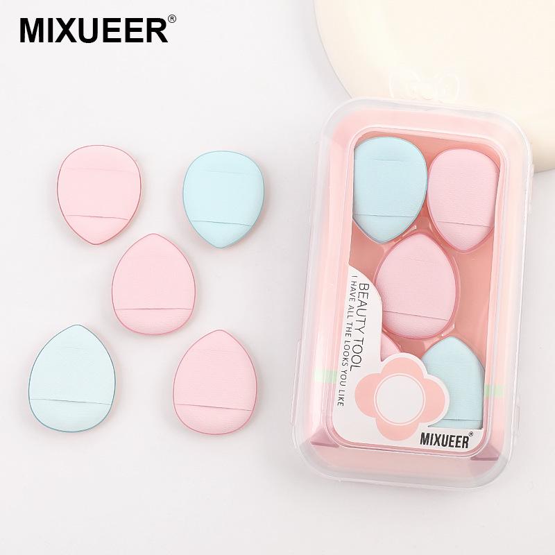 

Предложение для новичков: Портативный мини-спонж для макияжа для большого пальца - Сухое и влажное использование, без скатывания