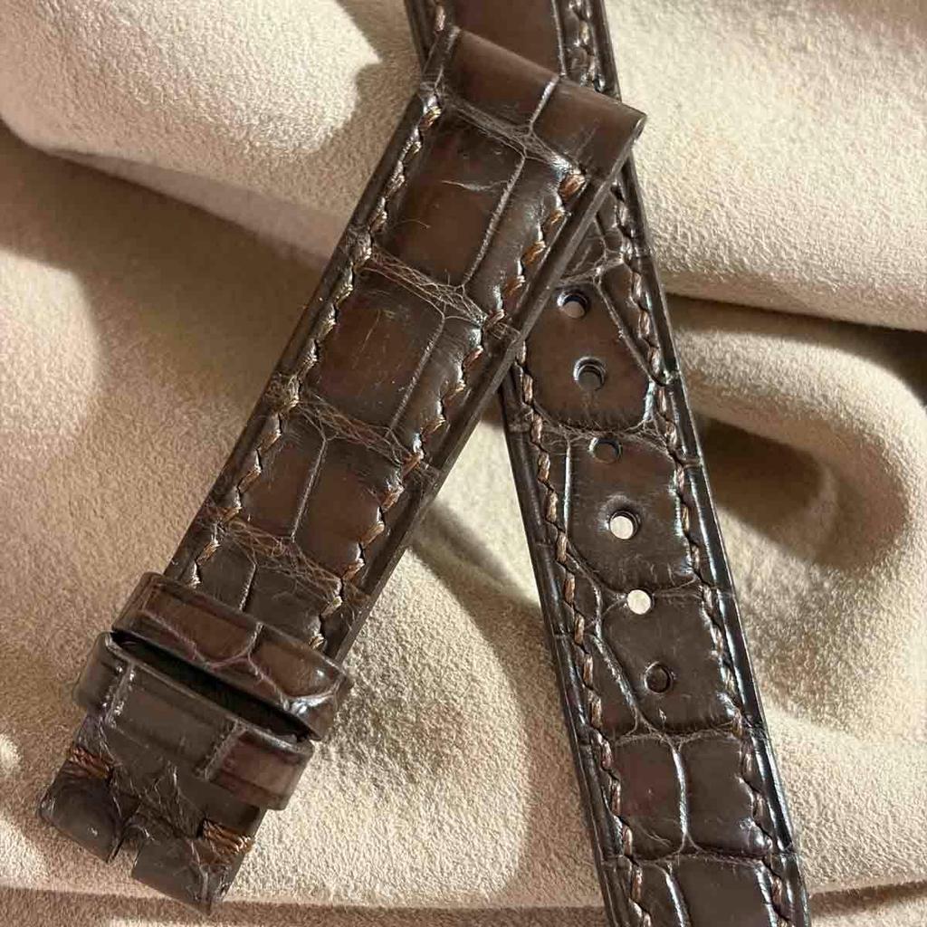 Used cro-2128 Crocodile watch strap brown (lug width 19 mm - buckle width 16 mm)