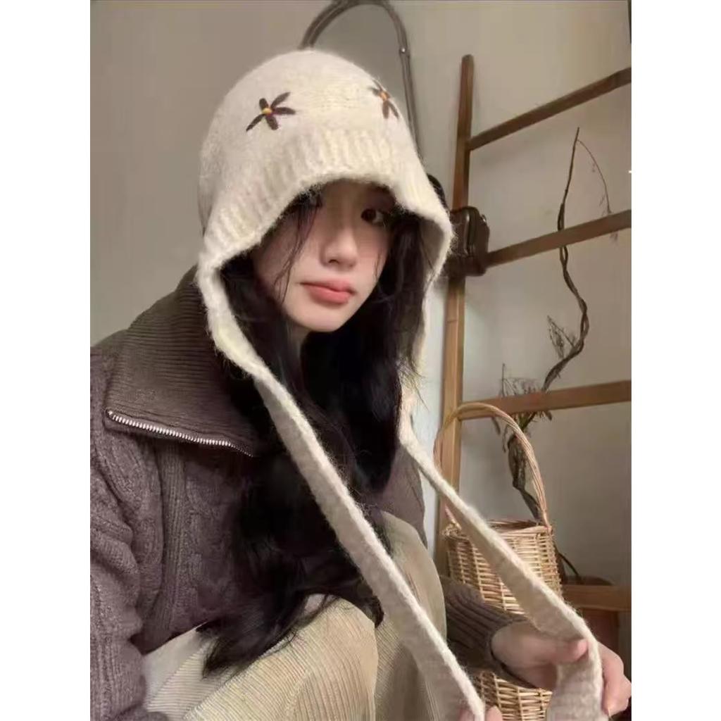 Red Hat Women's Autumn/Winter Warm Knitted Hat Scarf One Piece Hooded Neck Knitted Hat Winter