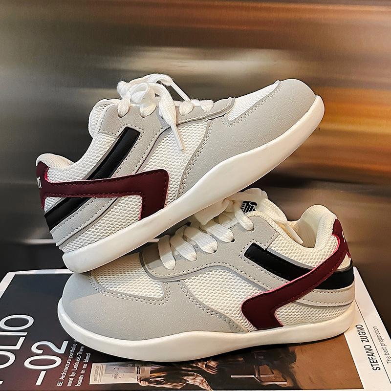 

Детская спортивная обувь Немецкие тренировочные туфли для девочек 2025 новая осенняя обувь для девочек Немецкие тренировочные туфли Спортивная обувь для мальчиков средних и больших размеров мягкая 26