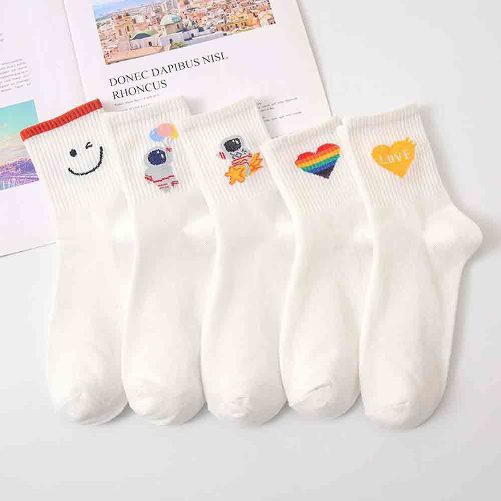 5 Pairs Women White Socks Cartoon Rainbow Cotton Crew Socks Y2K Harajuku Japanese Style Cute Kawaii Sport Socks For Women Casual