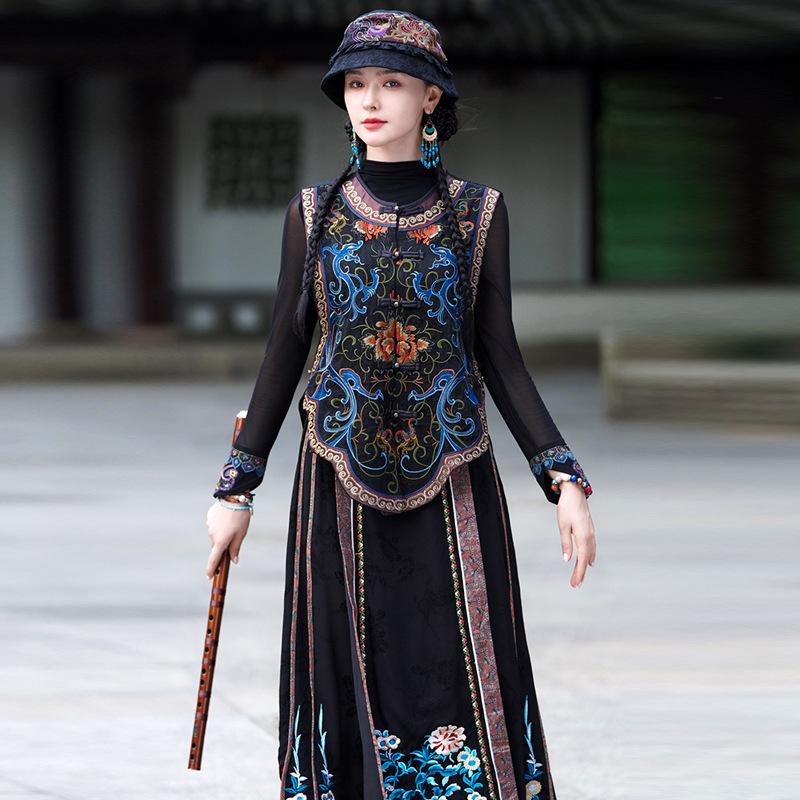 Ethnic Embroidered Chinese-Style Sleeveless Cardigan Vest