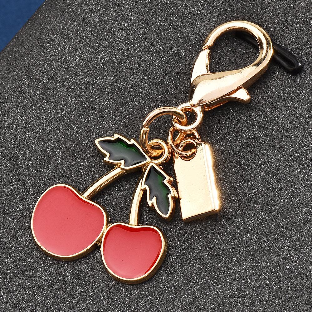 Cherry Keychain Jewelry Bag Pendant Fashionable And Exquisite Crystal Resin Cherries Car Keychain Pendant Female