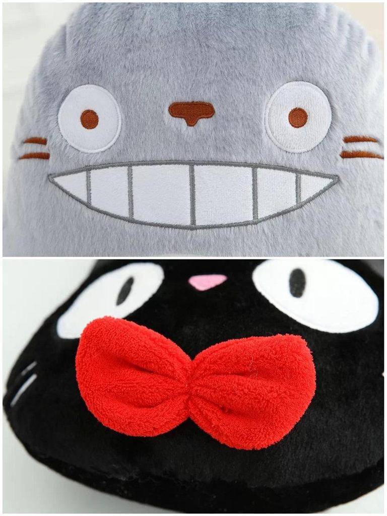 Biała Jizha Wiedźma Mały Czarny Kot Pluszowa Poduszka