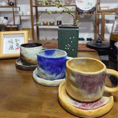 Cană de mare valoare frământată manual, cană de cafea ceramică vintage, cupă turner de cuptor transfrontalier, cană de apă din gresie în stil japonez și set de farfurioară