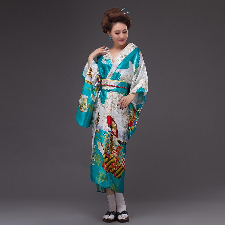 Kimono tradizionale giapponese da donna per cosplay, fotografia e performance scenica