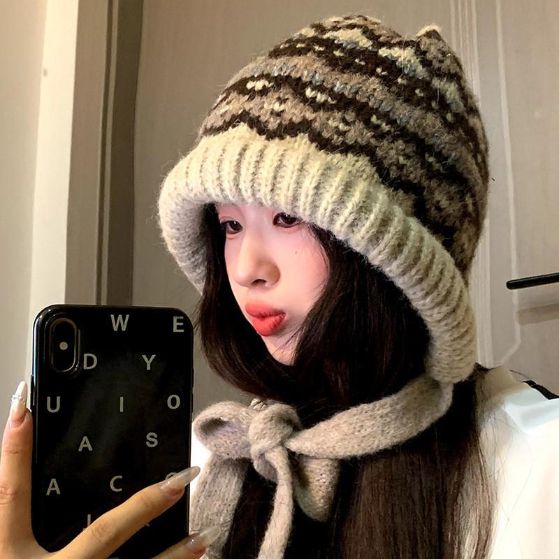 Classic Knit Hat With Adjustable Strap For Winter Warmth Casual Style бежевый