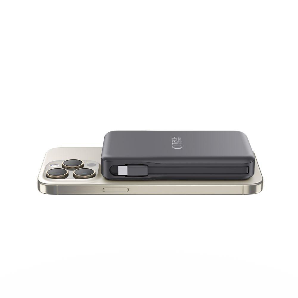 Magnetická powerbanka PB31 10000mAh 15W MagSafe s kabely USB-C iPhone Lightning - černá
