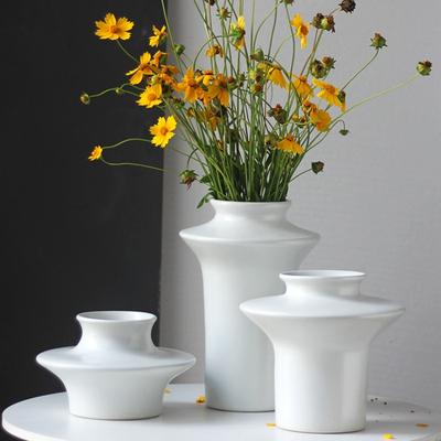 White Ceramic Vase Handmade Porcelain Bottle Flower Vase Hydroponics Terrarium Frisbee Pot Home Decoration Accessories