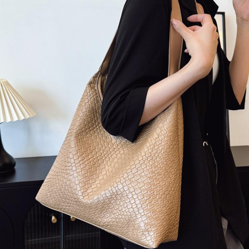 Women Retro Woven Pattern Hobo Bag, Soft PU Large Shoulder Tote Bag, Everyday Casual Handbag with Matching Mini Pouch for Work Travel