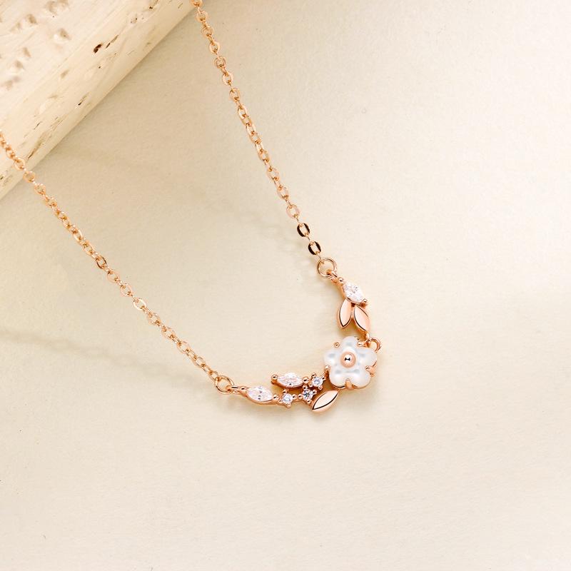 Original S925 Sterling Silver Blooming Necklace for Women - Light Luxury, High-End Clavicle Chain, Niche Design. 925 Silver розового золота