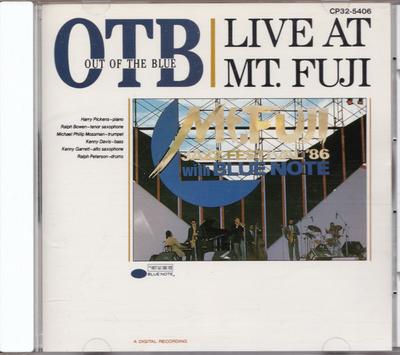 CD OUT OF THE BLUE  Live At Mount Fuji  CP325406 Blue Note 1987 Japan Jazz Used