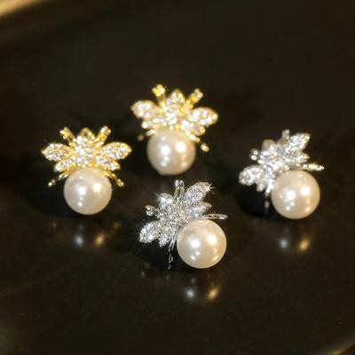 Small Bee Pearl Ear Studs With Small Design, Simple, Small, Cute, and Fashionable Earrings For Women