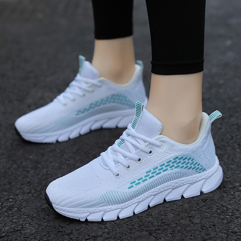 Large size lightweight sports shoes women's shoes 2025 new casual shoes comfortable shock-absorbing breathable running shoes
