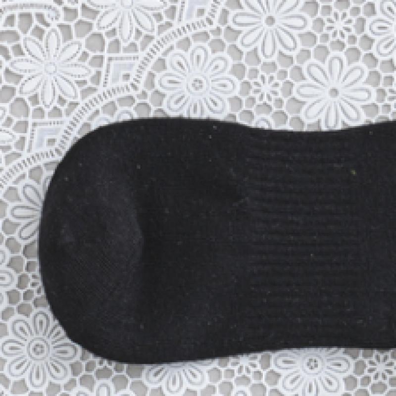 Monfoot Women S Ribbed Mid Calf SockS Black
