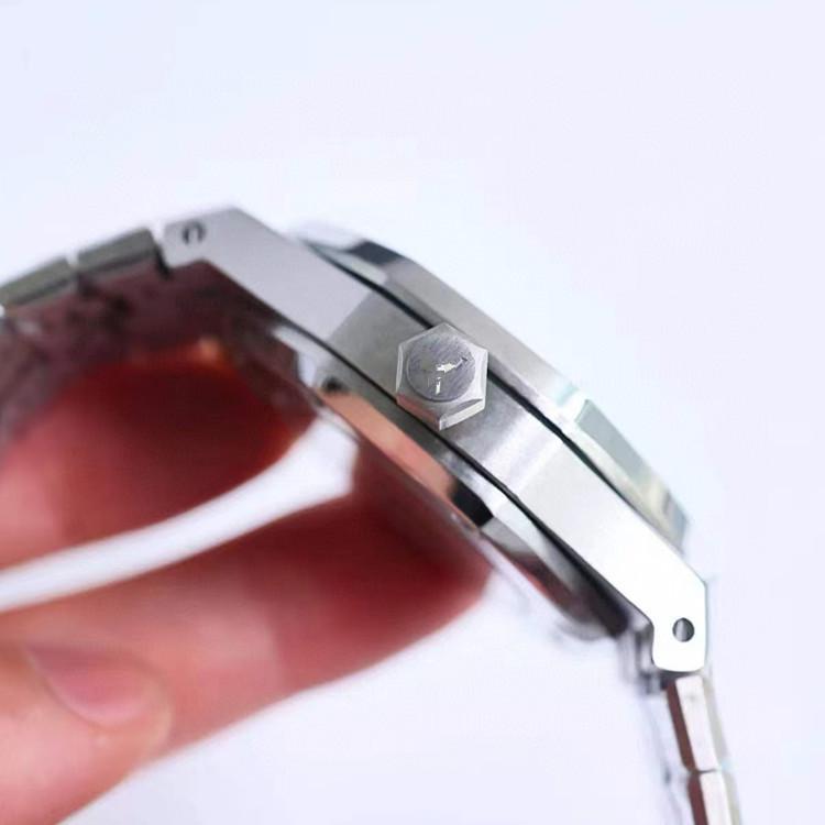 Royal Oak Stainless Steel Automatic Calendar Minimalist Dial Watch