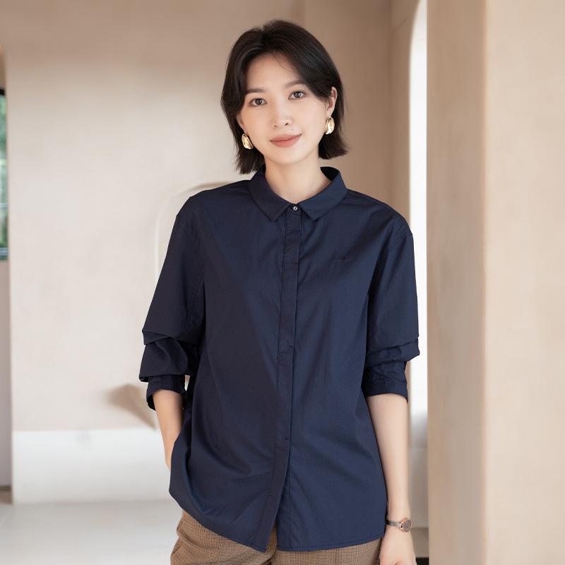 YUN Women's Long-Sleeve Professional Shirt - Autumn 2025 Collection, Elegant Turn-Down Collar, Versatile High-End Commuter Top