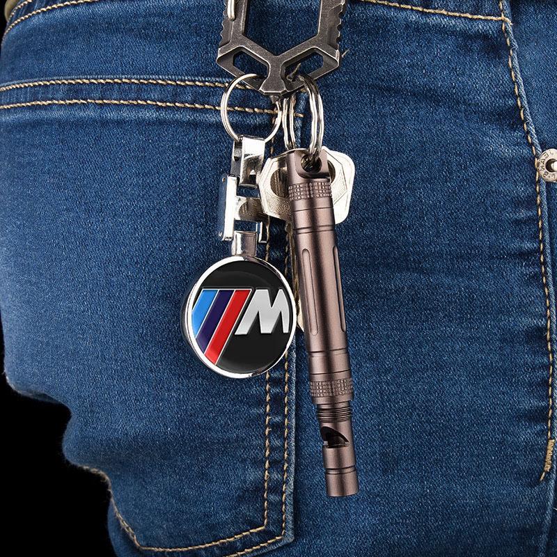 1 vnt. Prabangus automobilio raktų pakabukas Automobilio raktų pakabukas Automobilio emblemos logotipas Automobilių priedai BMW E34 E46 E39 E38 E90 E60 E36 F30 F30 F10 E92 E38 E91 G30 G38 M3 M5