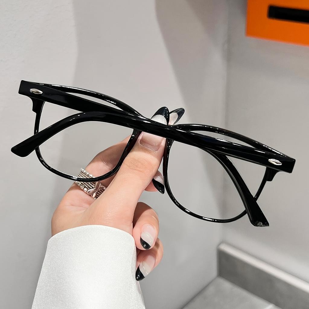 1PC Chic and Fashionable Glasses - Classic Square Frame, Trendy Eyewear for Daily Office and Use