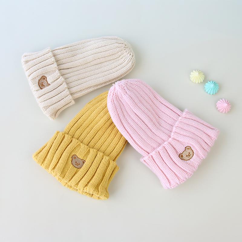 Cozy Autumn/Winter Crochet Baby Beanie with Embroidered Bear