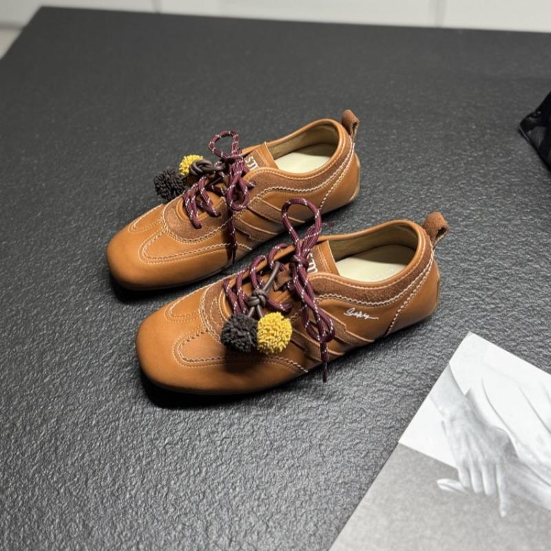 

Ветер осень кулон модная повседневная обувь внутренняя танкетка зеленая женская обувь прилив 40