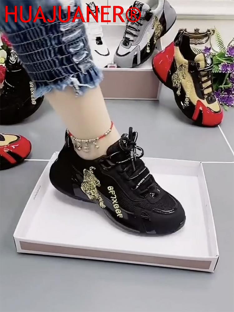 

Мода Новые Мужские Женские Спортивные Благоприятная Вышивка Тигра Дышащие Низкие Красные Кроссовки на Шнуровке с Цветовой Блокировкой Маленькие Белые Туфли 2025 35 чёрный