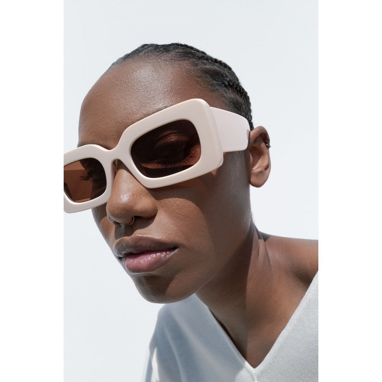 

SQUARE CUT SUNGLASSES