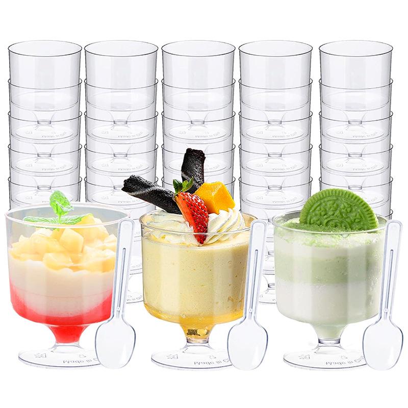 Square Transparent Disposable Dessert Cup - Perfect for Pudding, Jelly, Mousse, and Ice Cream.