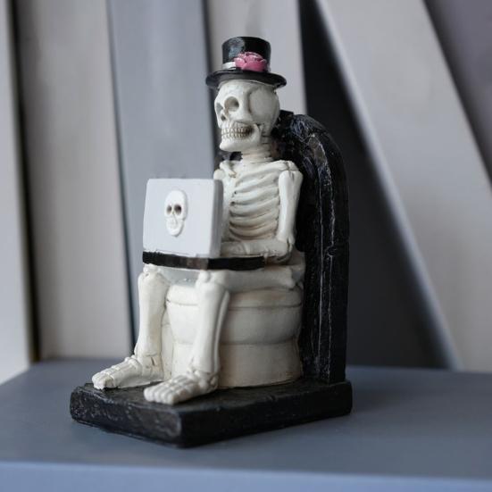 Creative Skeleton Ornament Funny Halloween Desktop Decoration Horror Theme Office Prank Props Gift for Programmers