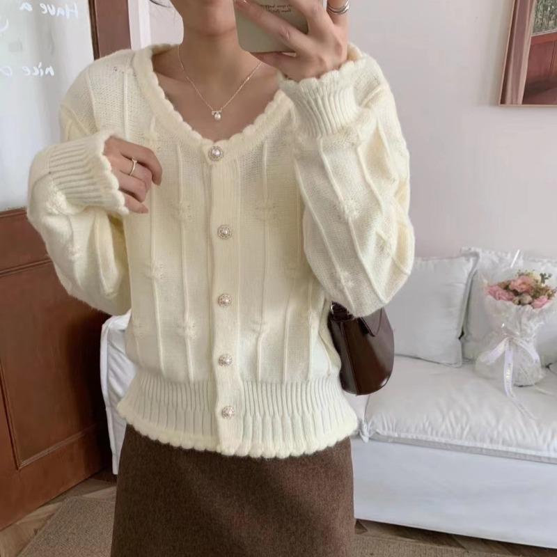 Autumn and winter new round neck lace knitted cardigan top women's soft waxy solid color gentle wind sweater jacket