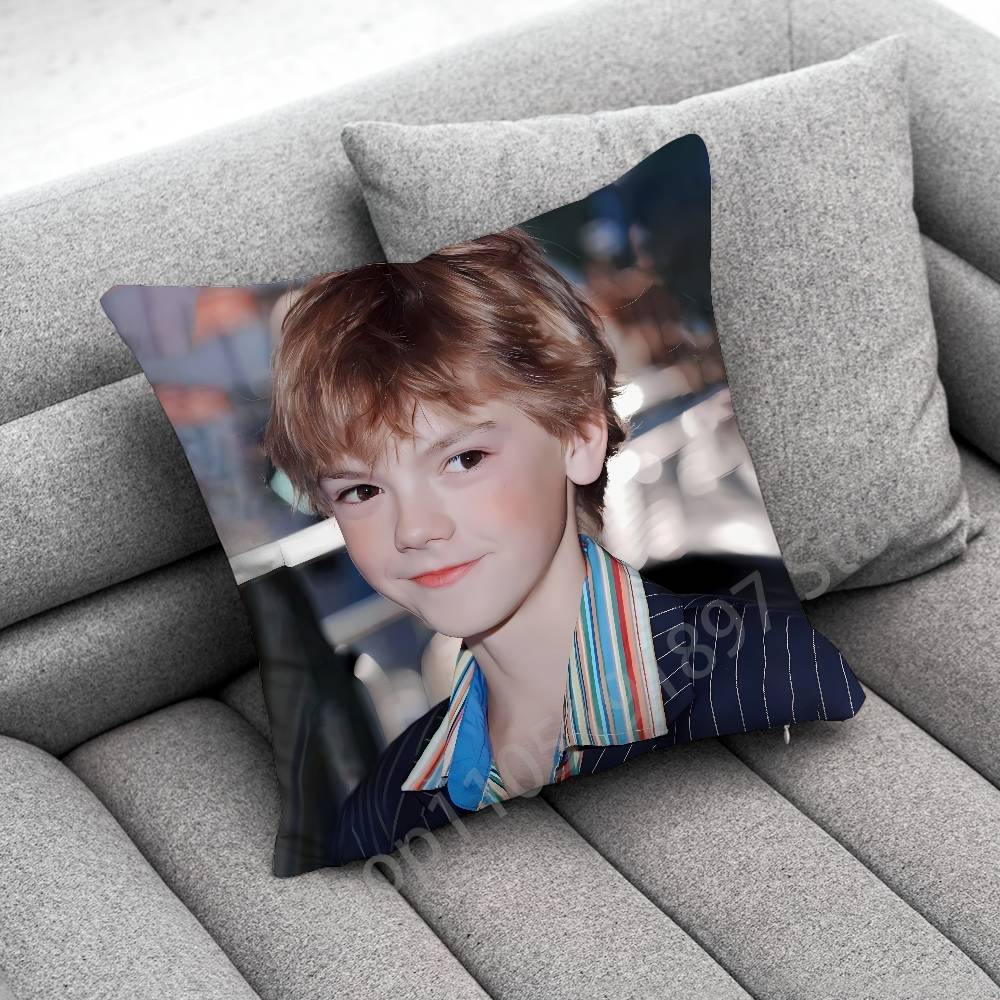 Actor T-Thomas Brodie Sangster Throw Pillow Case For 45*45cm 40cm 55cm 50cm 30cm Square Car Pillowcase Shell