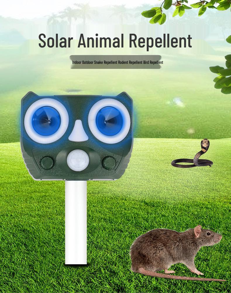 Solar-Powered Ultrasonic Animal Repeller: Waterproof Device for Birds, Rodents, and Cats