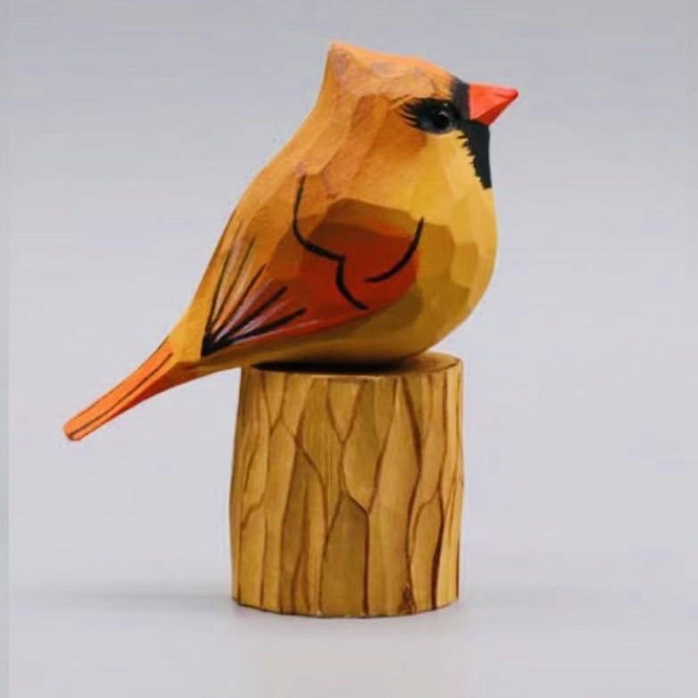 Wooden Craft Bird Figurine With Modern Minimalist Style For Living Room Decor Or Gift