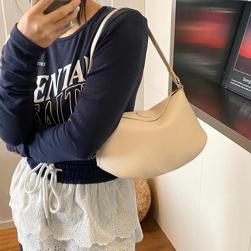 Internet Celebrities with the Same Women's Bag 2025 New Pea Bag Lychee Pattern Shoulder Crossbody Fashion Simple Dumpling Bag Women