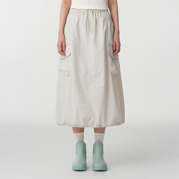 

Kolon Sports Women Cargo Long Skirt Tvpnm25562lgi Light greige/70