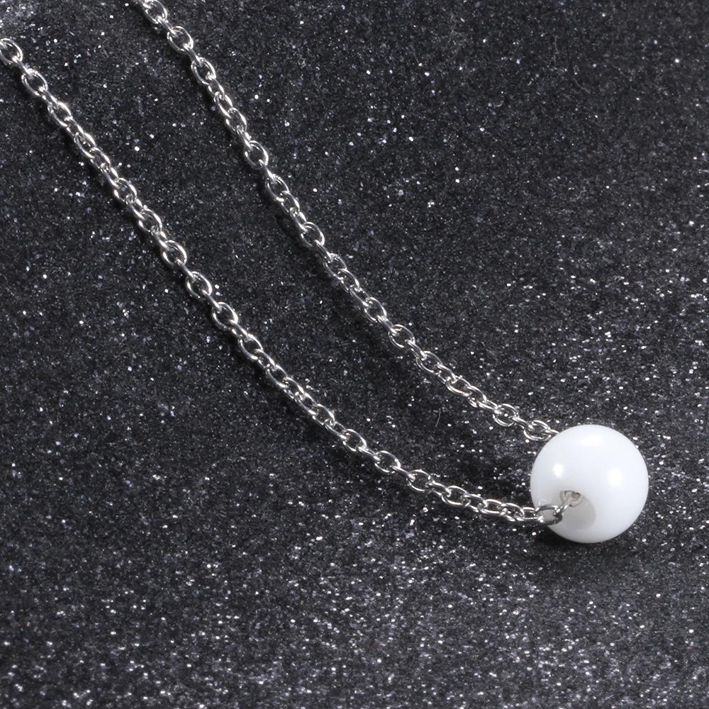Europäischer & Amerikanischer Einfacher 6,5MM Schwarz-Weiß Keramikperlen Anhänger Schlüsselbein Kette Halskette