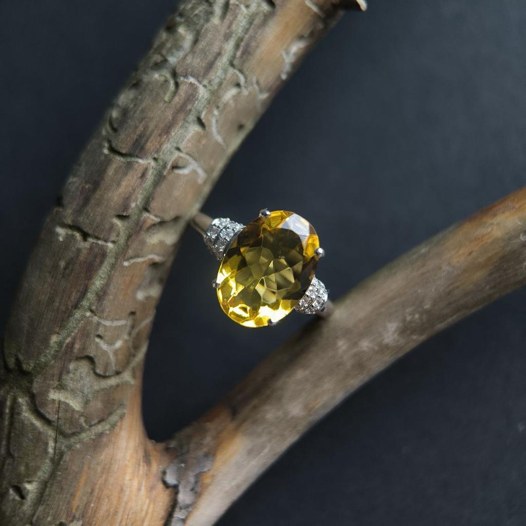 Silver Ring with Nano Citrine 5.065ct, Item Weight 4.36 G (2190004)