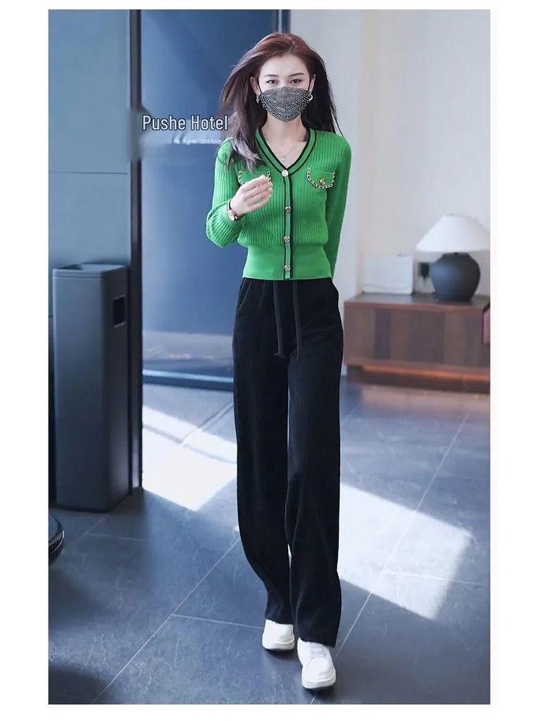 Women's Black Corduroy Wide-Leg Pants with Fleece Lining for Autumn/Winter 2025