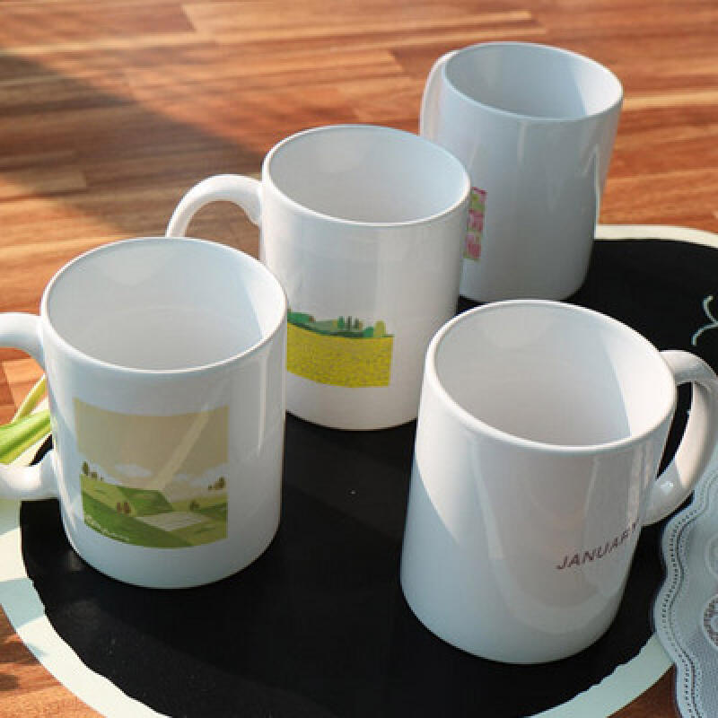 ce202-Design Mug 4p-Twelve Months Illustration 01