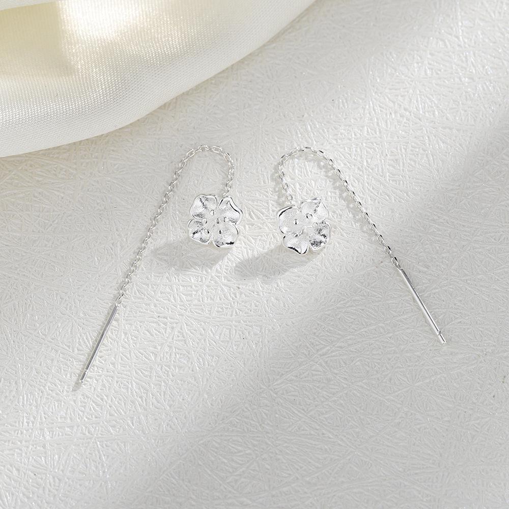 Elegant Korean-Style Cherry Blossom Tassel Earrings with Four-Petal Flower Pendant