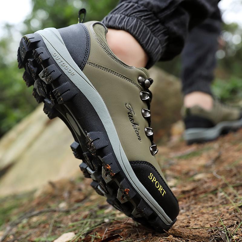 Outdoor Men Hiking Shoes Lightweight Breathable Anti-slip Wear-resistant Men Shoes Lace-up Low-top Casual Sports Shoes Men