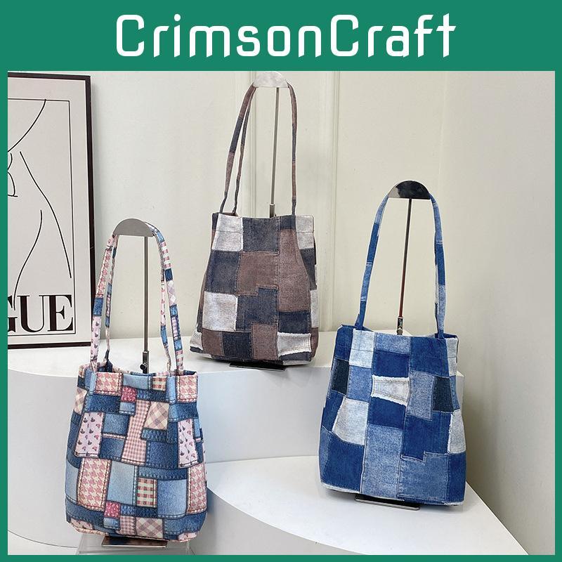 Street Style Canvas Shoulder Bag With Twill Material And Inner Phone Pocket For Casual Outings
