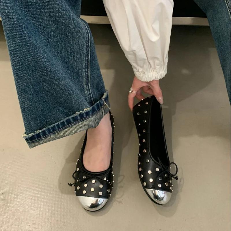 Fashion Fashion Metal Rivet Decoration Mary Jane Shoes Women Sweet Bow Round Toe Shallow Ballet Flats Comfortable Non-Slip Dress Shoes
