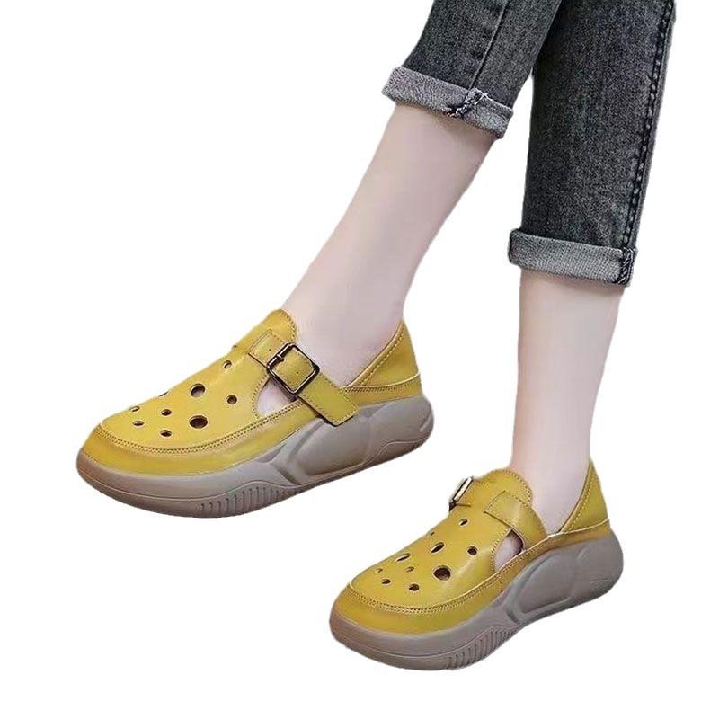 Retro bag head sandals women's 2025 summer soft-soled new middle-aged and elderly mother shoes thick-soled breathable hollow hole shoes
