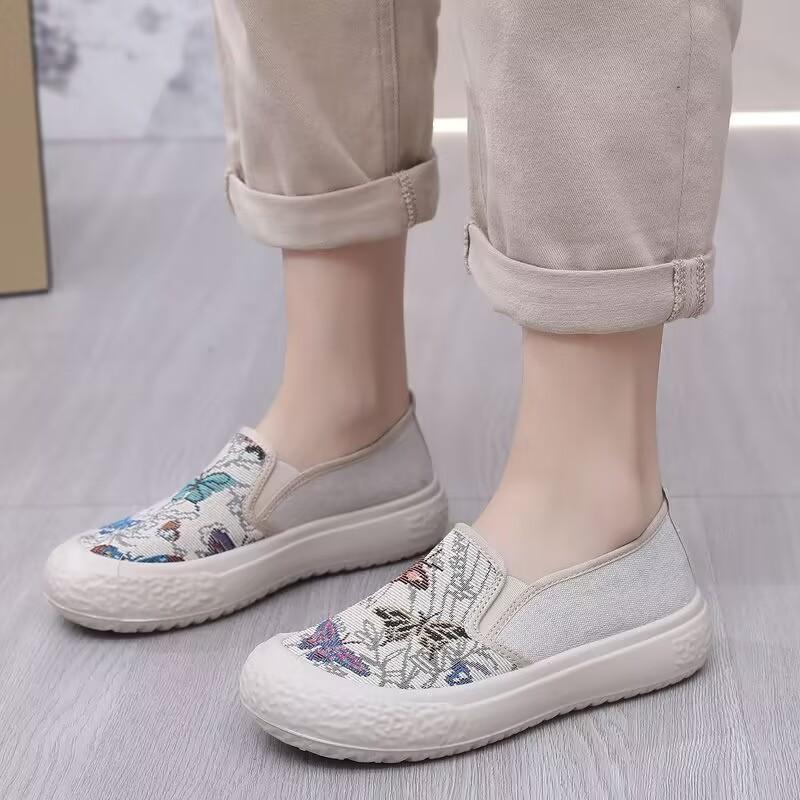 Fashion 2025 Fashion Women's Shoes Summer Women's Casual Shoes Color Blocked Versatile Breathable Lightweight Canvas Shoe