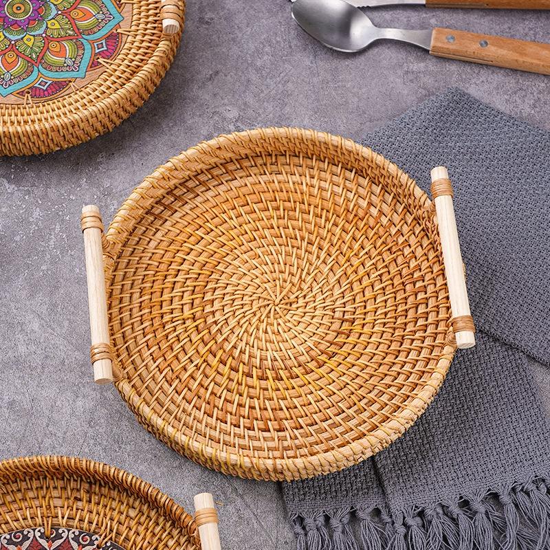 Round Rattan Serving Tray with Handles Coffee Table Decorative Tray Hand Woven Serving Basket Double Ear Bread Fruit Picnic Tray