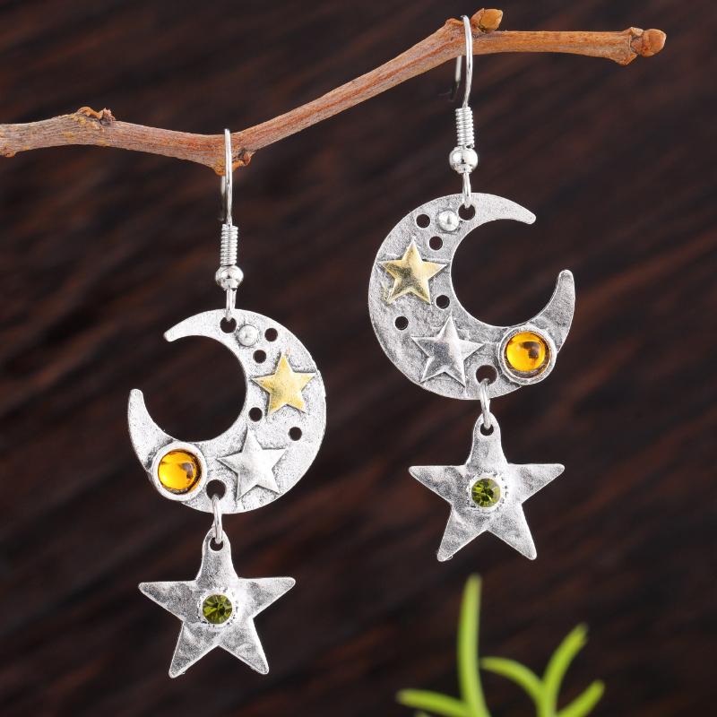 

Medieval Fashion Personalized Jewelry Earrings, Niche Creative and Unique Design Handmade Hanging Earrings Jewelry one-size